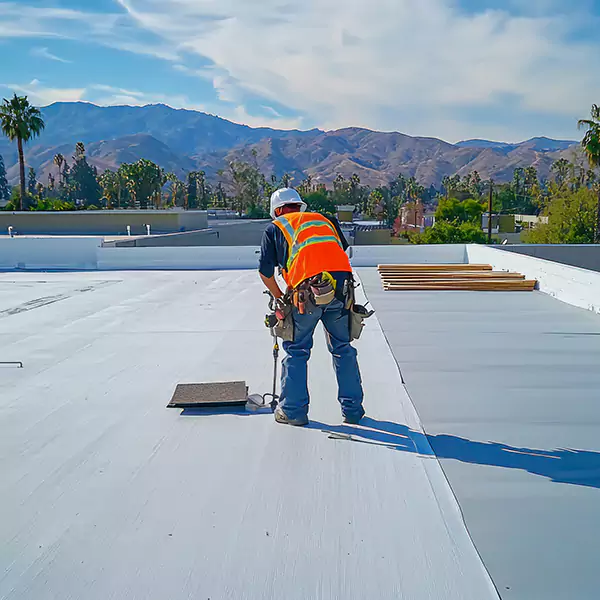 Why Palatine Property Owners Trust Palatine Roofing Pros for Flat Roofing?